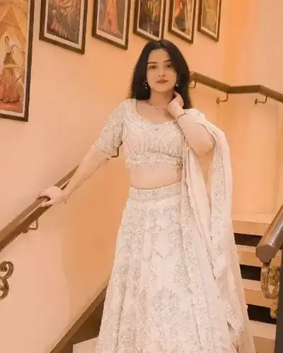 Escort Sikandrabad